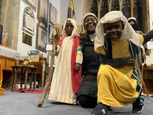 3 children wearing clothes from bible times